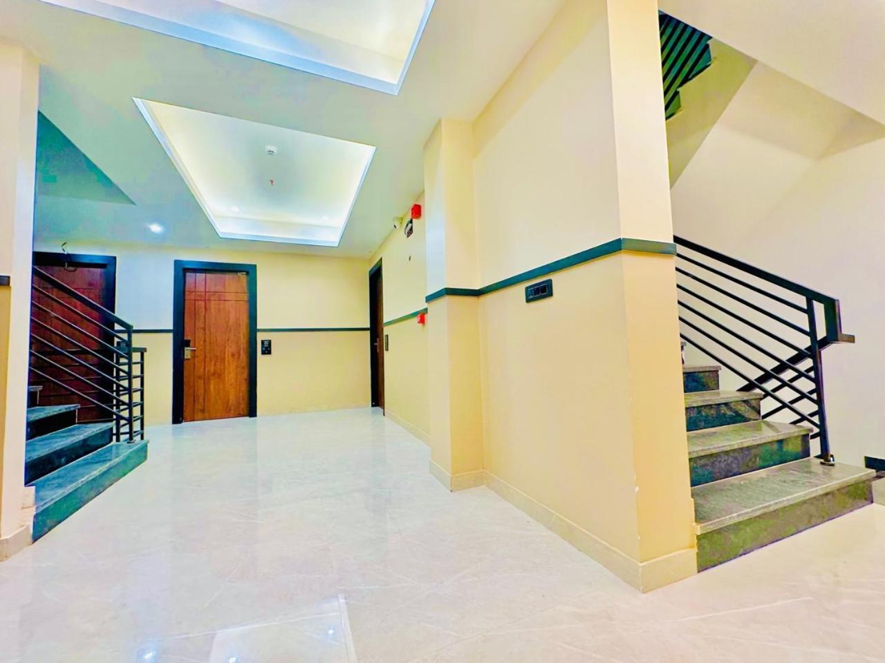 Hotel Hsp Plaza Neu-Delhi Exterior foto