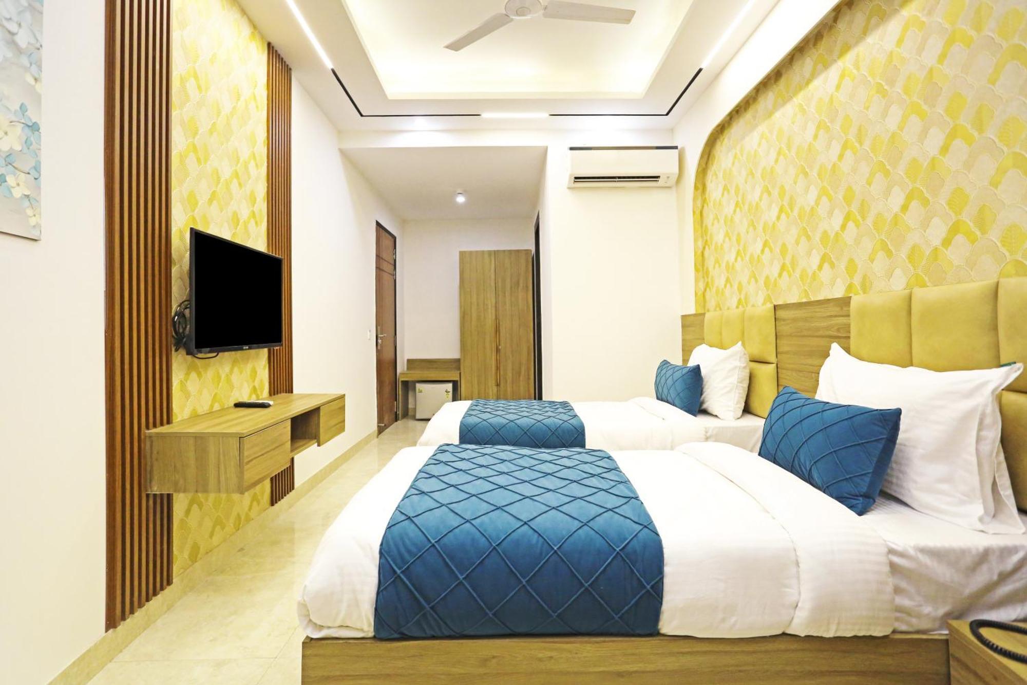 Hotel Hsp Plaza Neu-Delhi Exterior foto