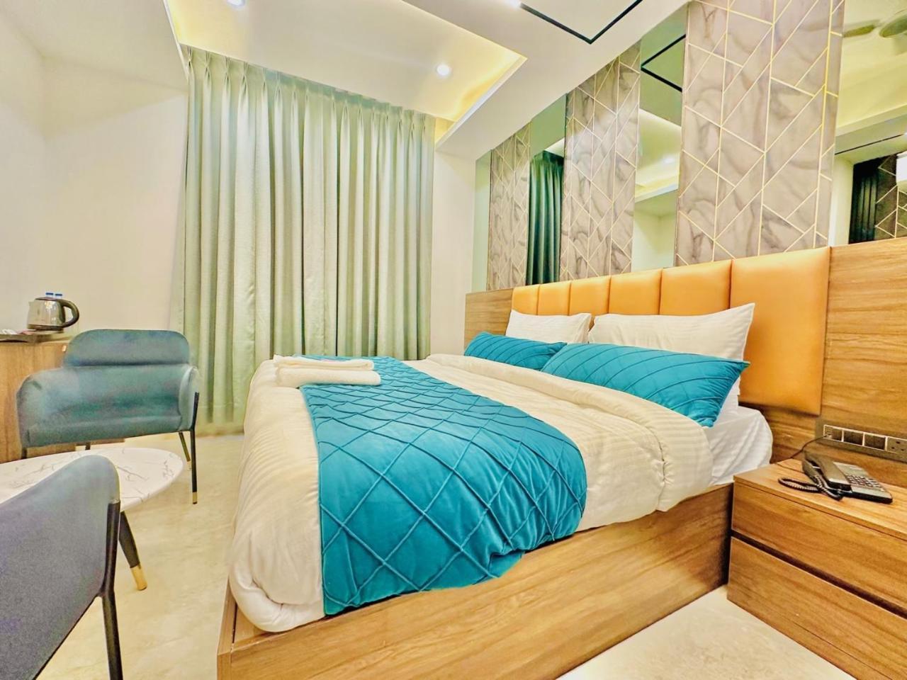 Hotel Hsp Plaza Neu-Delhi Exterior foto