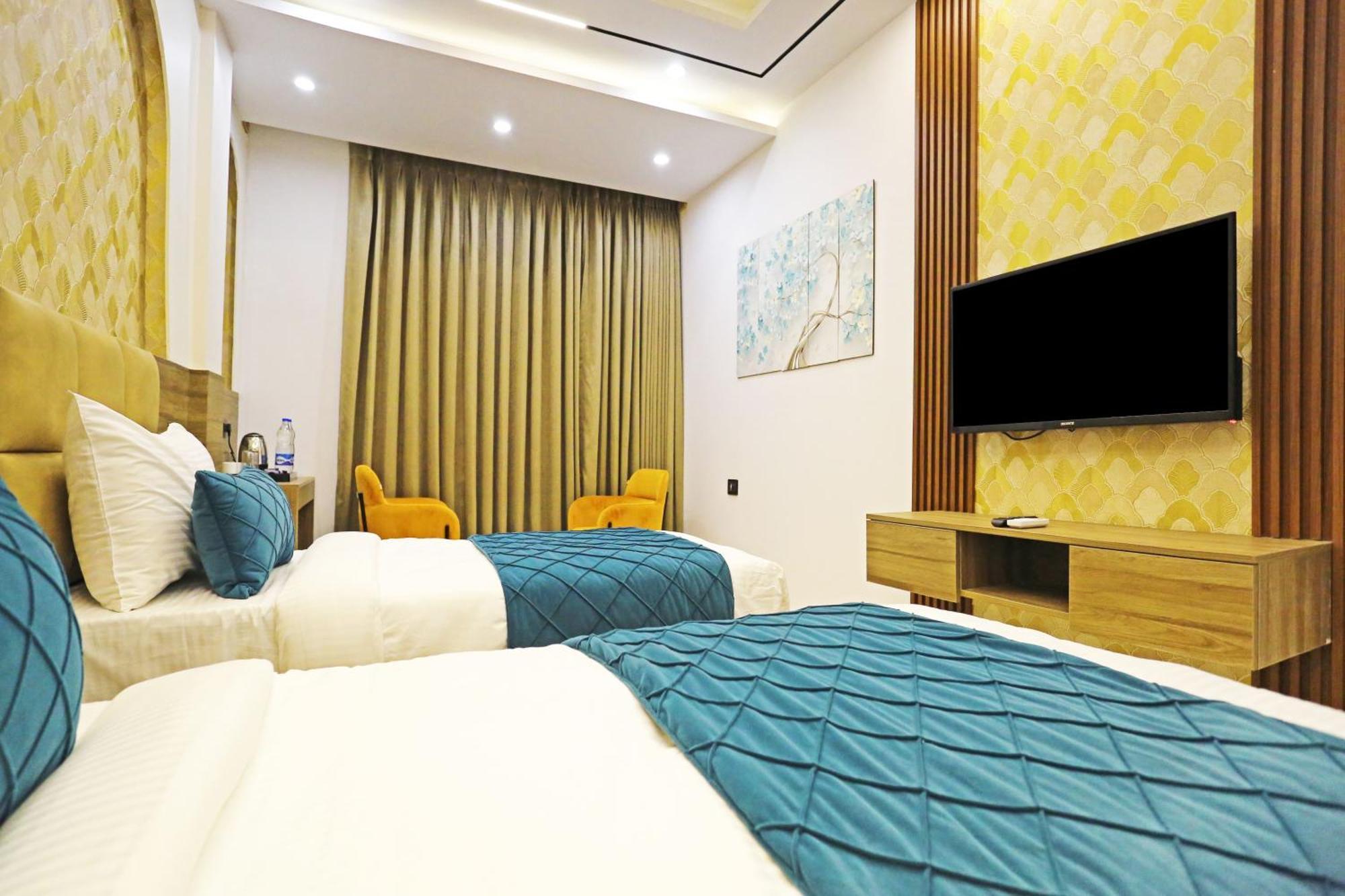 Hotel Hsp Plaza Neu-Delhi Exterior foto