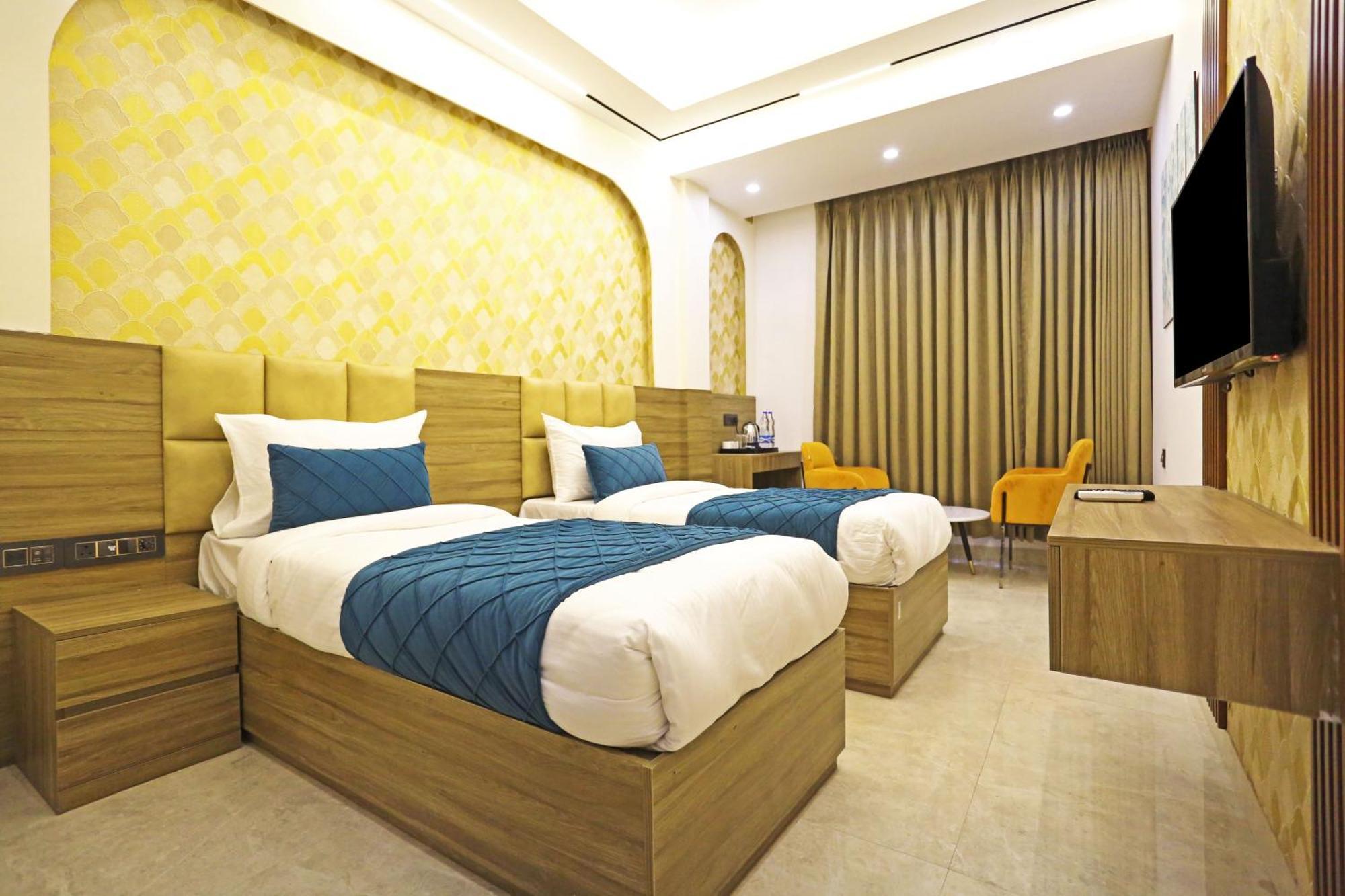 Hotel Hsp Plaza Neu-Delhi Exterior foto